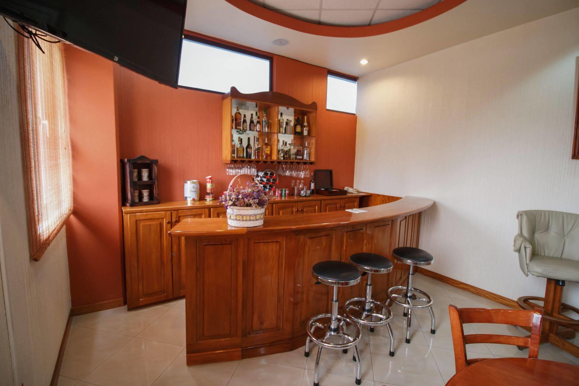 Hotel Anna Inn Olintepeque Luaran gambar